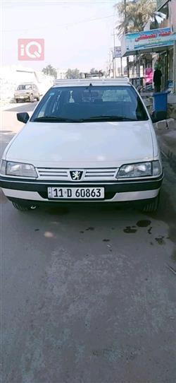 Peugeot 405
